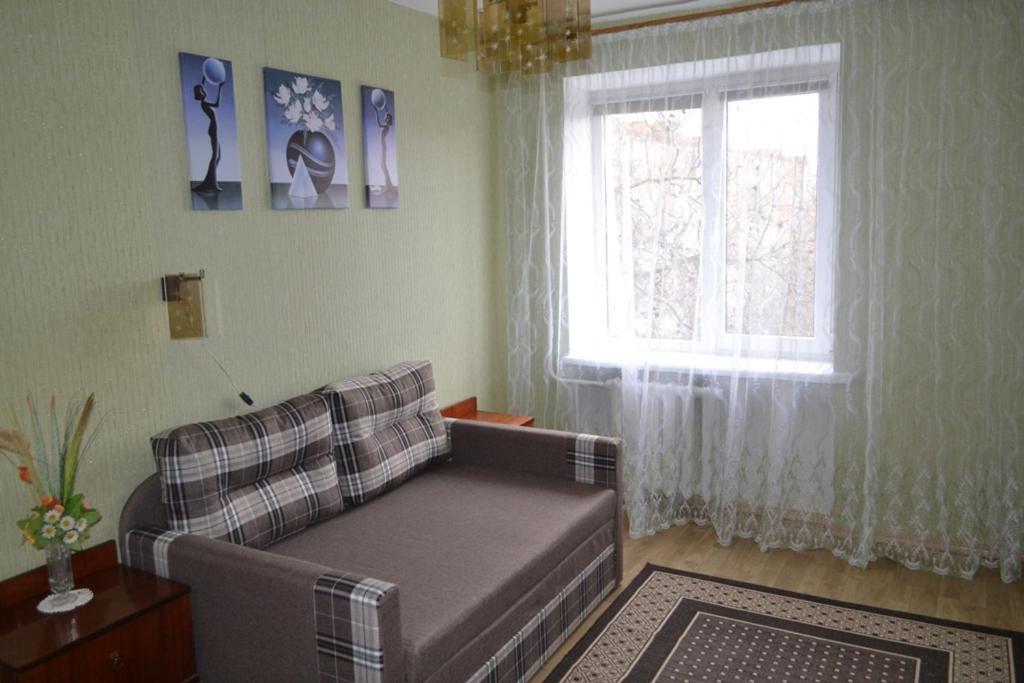 3-Х Комнатные Апартаменты На Данила Галицкого Kamianets-Podilskyi Exterior foto
